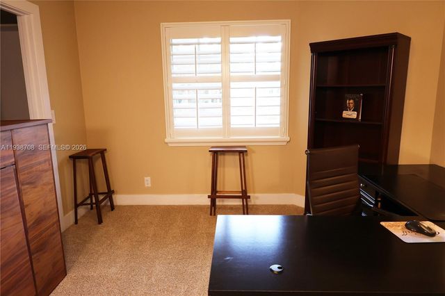 7802 N 155th Pl N, Palm Beach Gardens, FL 33418