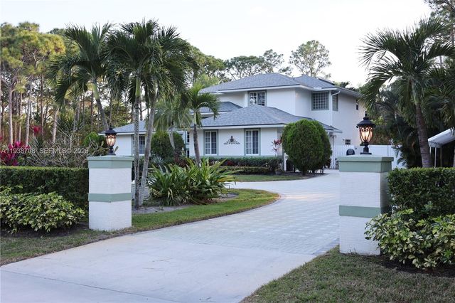 7802 N 155th Pl N, Palm Beach Gardens, FL 33418