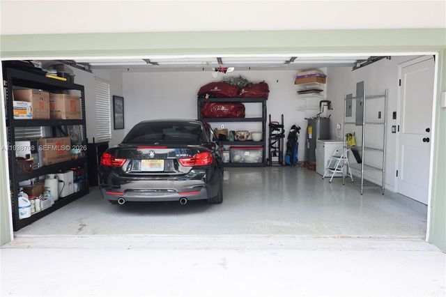 7802 N 155th Pl N, Palm Beach Gardens, FL 33418