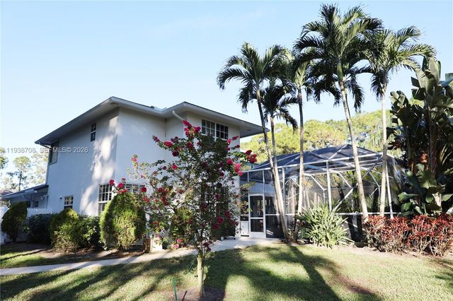 7802 N 155th Pl N, Palm Beach Gardens, FL 33418