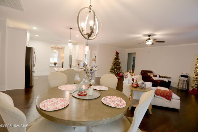 930 Winds Way, Aberdeen, NC 28315