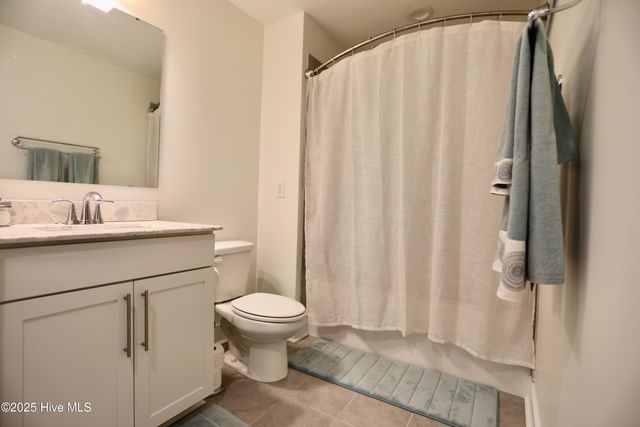 930 Winds Way, Aberdeen, NC 28315