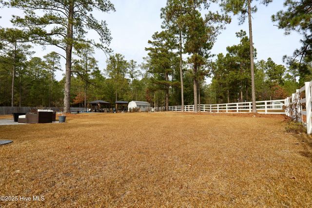 930 Winds Way, Aberdeen, NC 28315