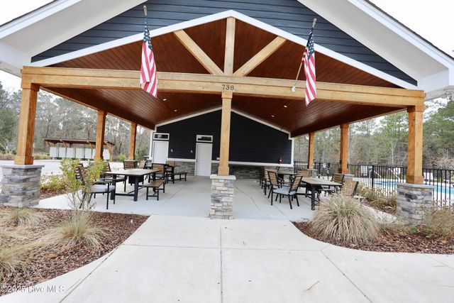 930 Winds Way, Aberdeen, NC 28315