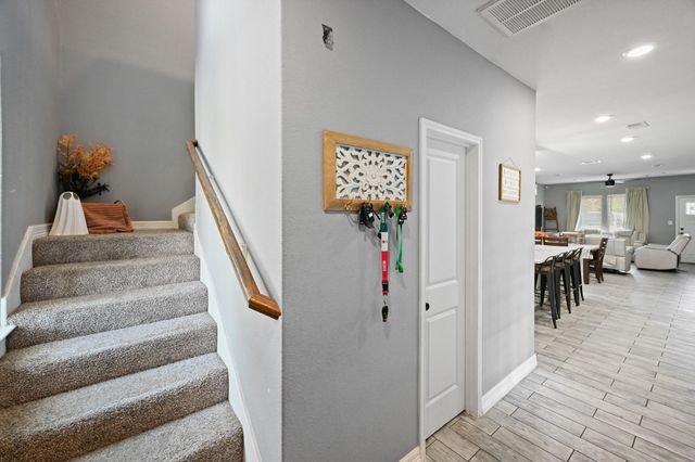 6518 Letcher Street, Houston, TX 77028