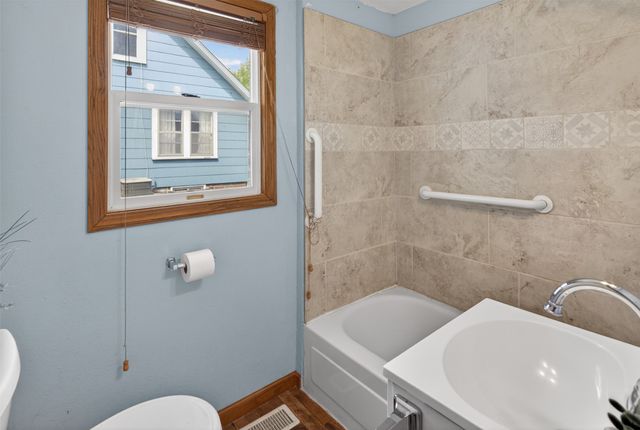 1133 Prairie Street, Adel, IA 50003