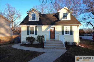 641 Fairview Avenue, Piscataway, NJ 08854