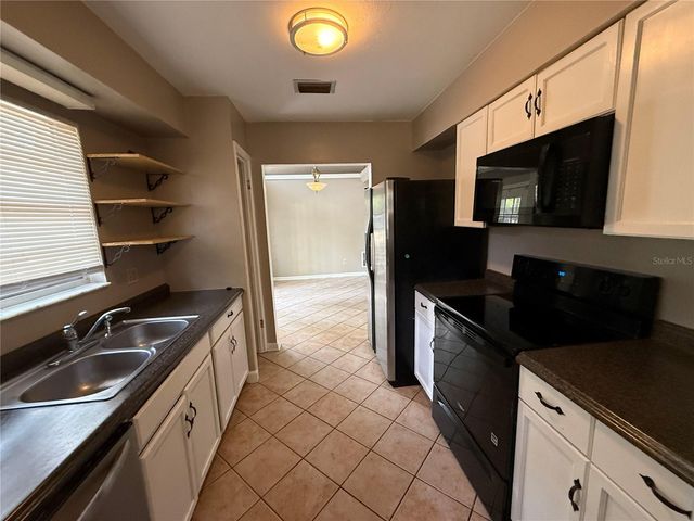 3201 SE 28TH AVENUE, Gainesville, FL 32641