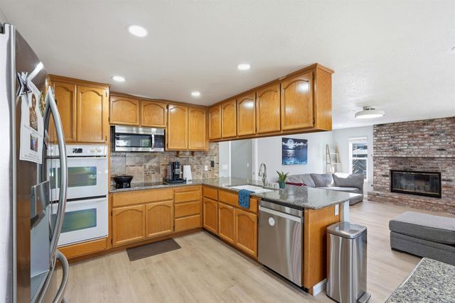 8510 Diamond Oak Way, Elk Grove, CA 95624