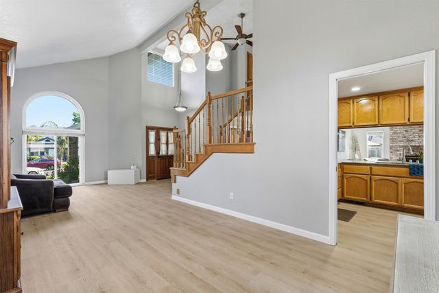 8510 Diamond Oak Way, Elk Grove, CA 95624