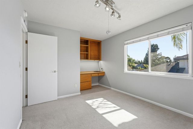 8510 Diamond Oak Way, Elk Grove, CA 95624