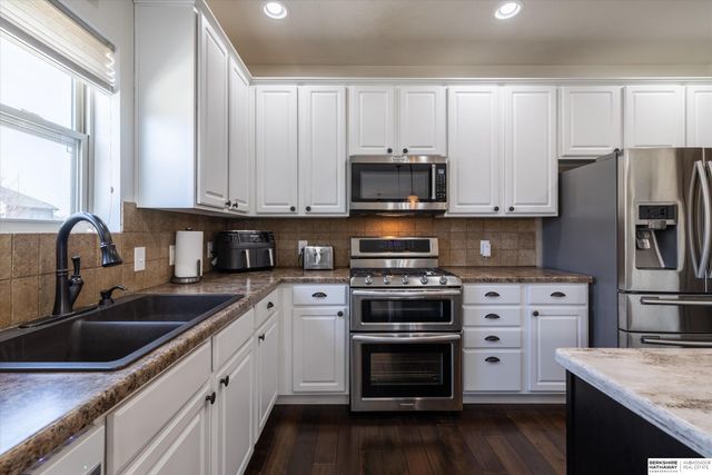 11314 S 44th Street, Bellevue, NE 68123