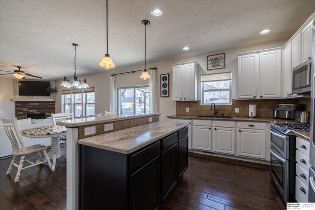 11314 S 44th Street, Bellevue, NE 68123