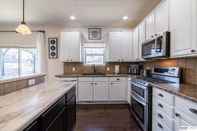 11314 S 44th Street, Bellevue, NE 68123