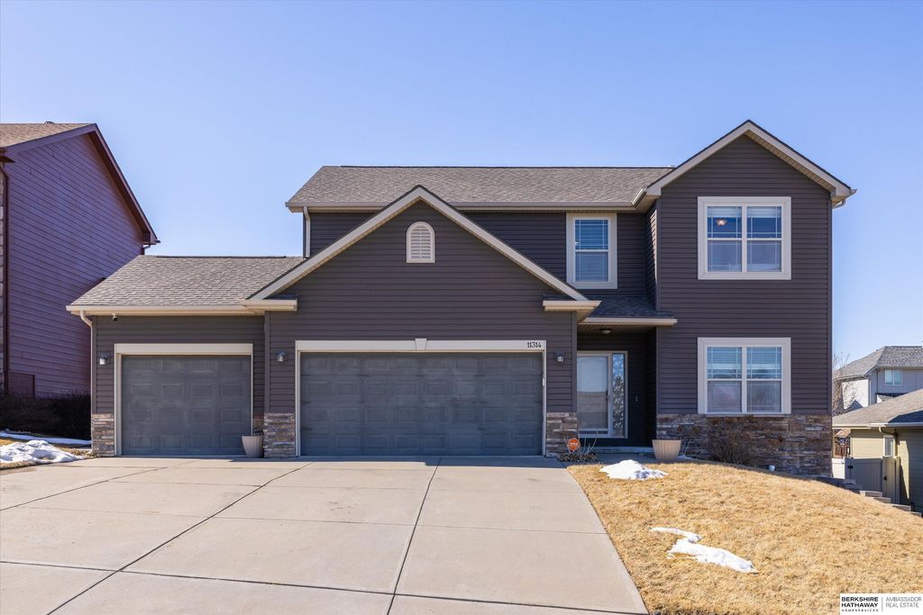 11314 S 44th Street, Bellevue, NE 68123