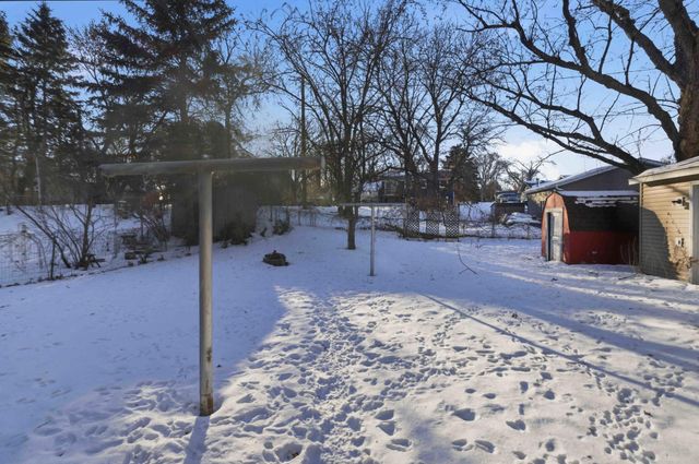 409 1st Avenue N, Sartell, MN 56377