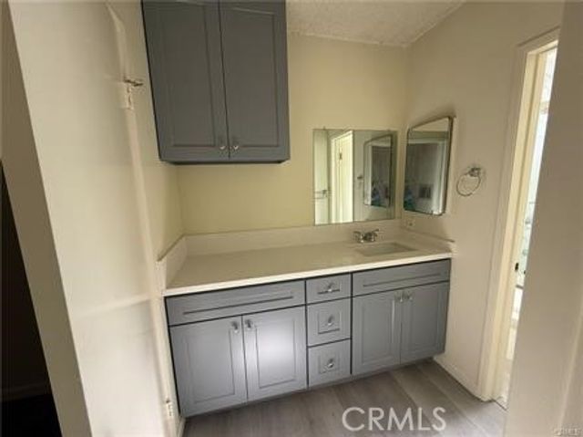 4150 Prospect Avenue 3, Los Angeles, CA 90027