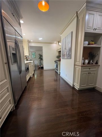 2110 Homet Road, San Marino, CA 91108