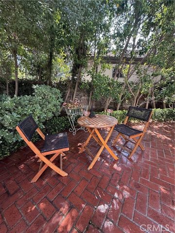 2110 Homet Road, San Marino, CA 91108