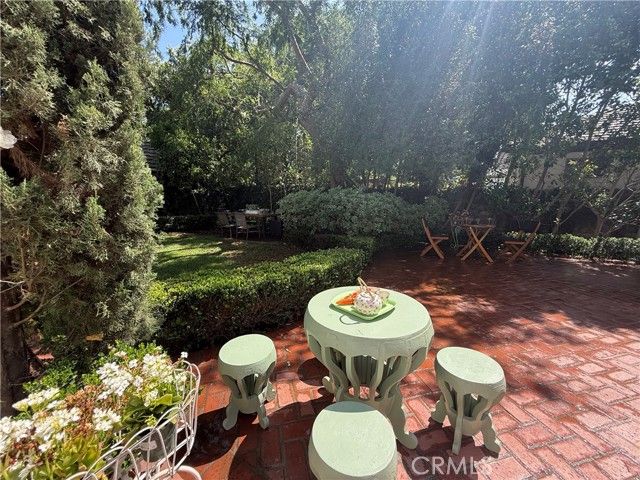 2110 Homet Road, San Marino, CA 91108