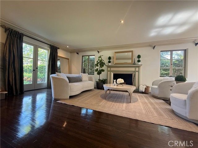 2110 Homet Road, San Marino, CA 91108