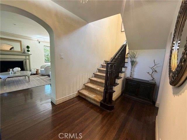 2110 Homet Road, San Marino, CA 91108