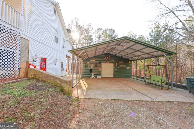 42 Deer Pointe Court, Lagrange, GA 30240