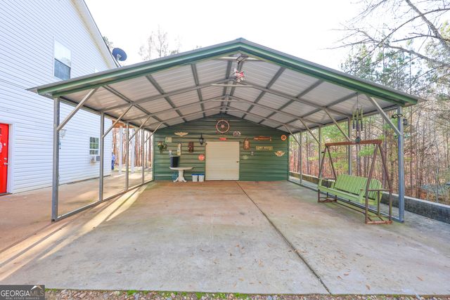 42 Deer Pointe Court, Lagrange, GA 30240