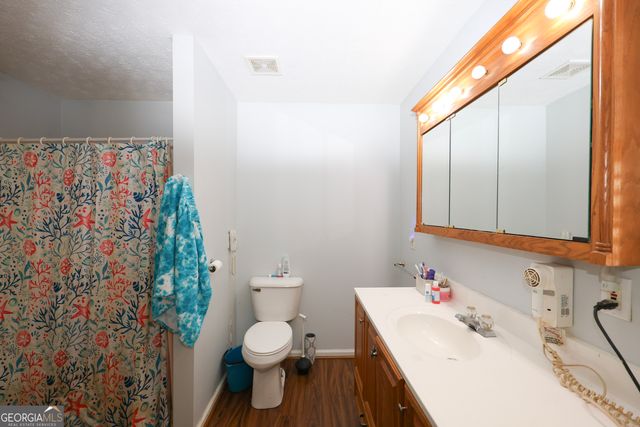 42 Deer Pointe Court, Lagrange, GA 30240