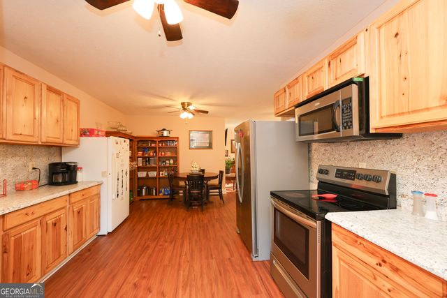 42 Deer Pointe Court, Lagrange, GA 30240