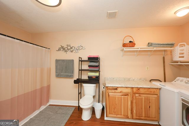 42 Deer Pointe Court, Lagrange, GA 30240