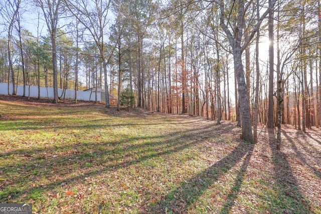 42 Deer Pointe Court, Lagrange, GA 30240