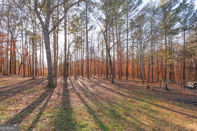 42 Deer Pointe Court, Lagrange, GA 30240