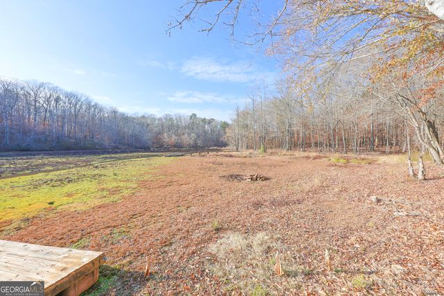 42 Deer Pointe Court, Lagrange, GA 30240