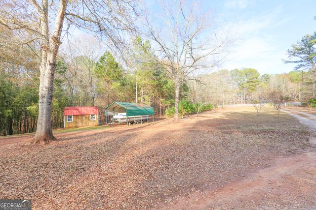 42 Deer Pointe Court, Lagrange, GA 30240