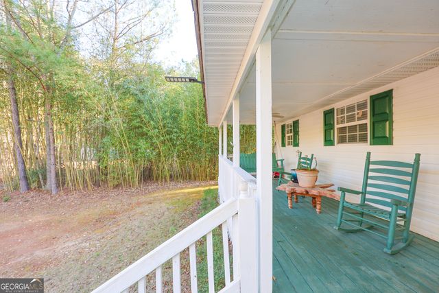 42 Deer Pointe Court, Lagrange, GA 30240