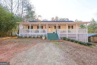 42 Deer Pointe Court, Lagrange, GA 30240