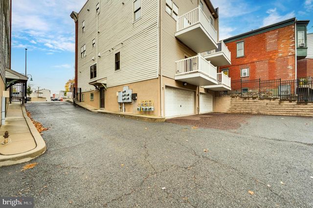 1016-B PENN ST, Reading, PA 19602