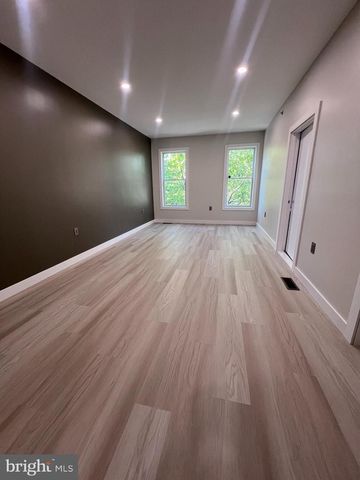 1016-B PENN ST, Reading, PA 19602