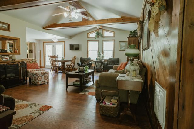 308 Dale Hollow Manor Road, Albany, KY 42602