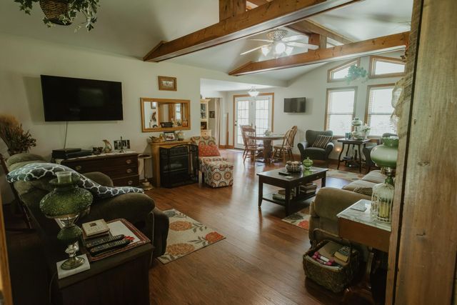 308 Dale Hollow Manor Road, Albany, KY 42602