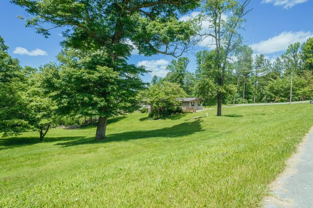 308 Dale Hollow Manor Road, Albany, KY 42602