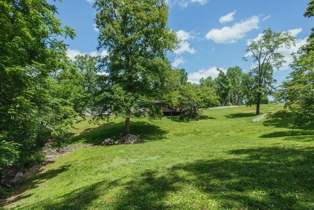 308 Dale Hollow Manor Road, Albany, KY 42602