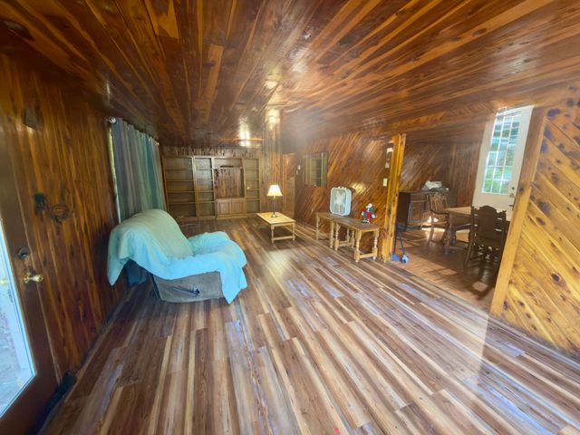 1493 Missouri Hollow Road, Monticello, KY 42633