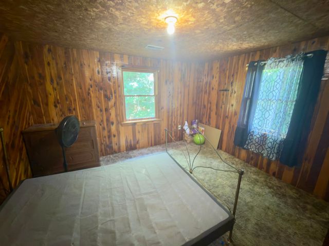 1493 Missouri Hollow Road, Monticello, KY 42633