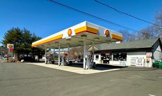 711 Rubber Avenue, Naugatuck, CT 06770