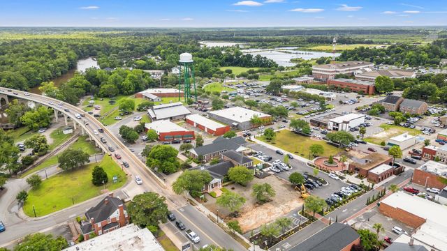 928 Woodside Dr., Conway, SC 29526