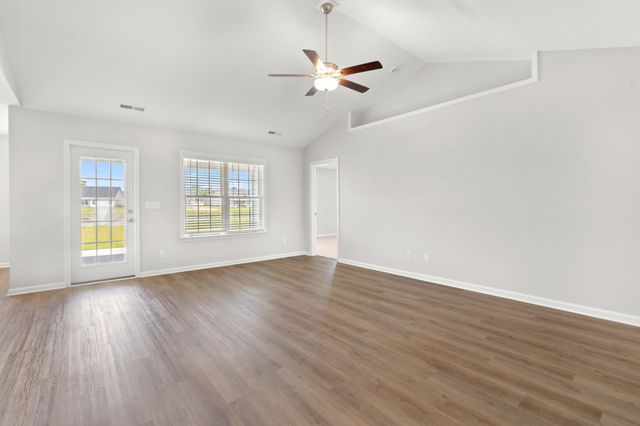 928 Woodside Dr., Conway, SC 29526