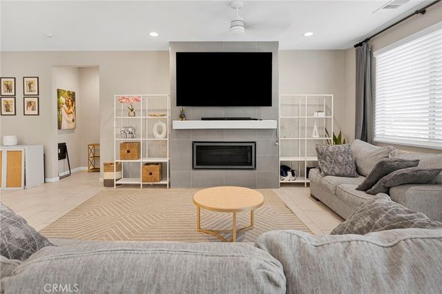 13286 Homeland Street, Victorville, CA 92392