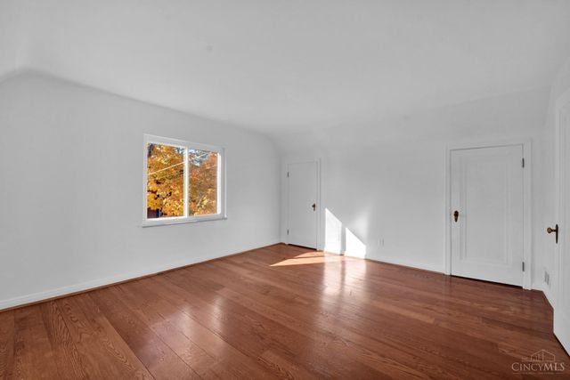 2518 Homestead Place, Cincinnati, OH 45211